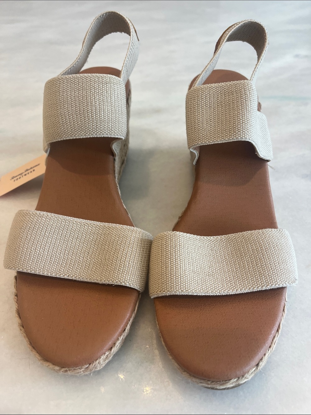 NWT Tommy Bahama André Assous Allison Stretch-Linen Wedges Size 8 - Picture 5 of 12